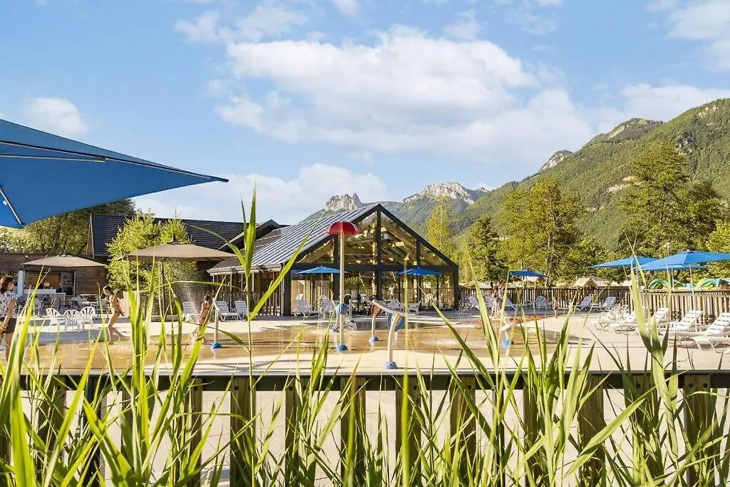 Chalet Au Bord Du Lac D'Annecy Doussard