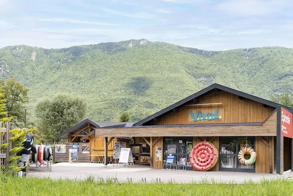 Chalet Au Bord Du Lac D'Annecy Doussard